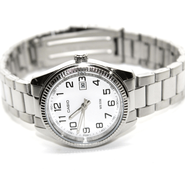 Casio analogico in acciaio da donna Gioielleria Mele