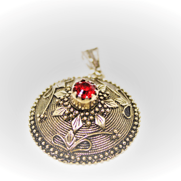 Ciondolo argento brunito bottone in filigrana sarda con strass rosso Gioielleria Mele