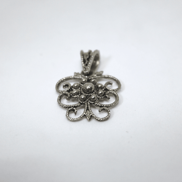 Ciondolo argento rodiato a corbula in filigrana sarda Gioielleria Mele