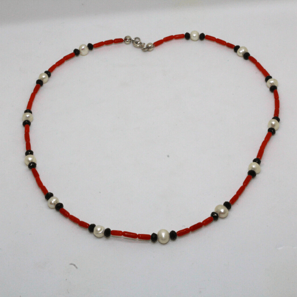 Collana con corallo, perle e granatini argento bianco Gioielleria Mele