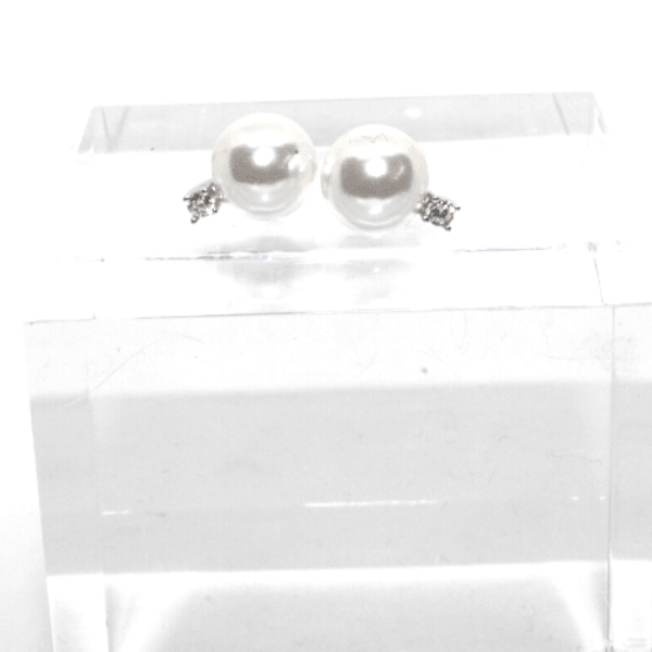 Orecchini in argento rodiato con perla sintetica e zirconi Gioielleria Mele