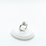 Gold women's solitaire ring with brilliant diamond